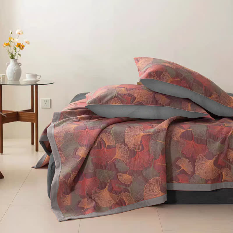 Botanical Cotton Gauze Quilt with Ginkgo Leaf Pattern