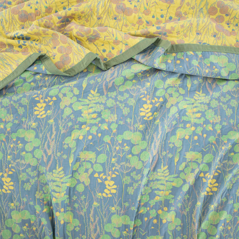 Three Layer Cotton Gauze Pastoral Quilt for Bed Layering