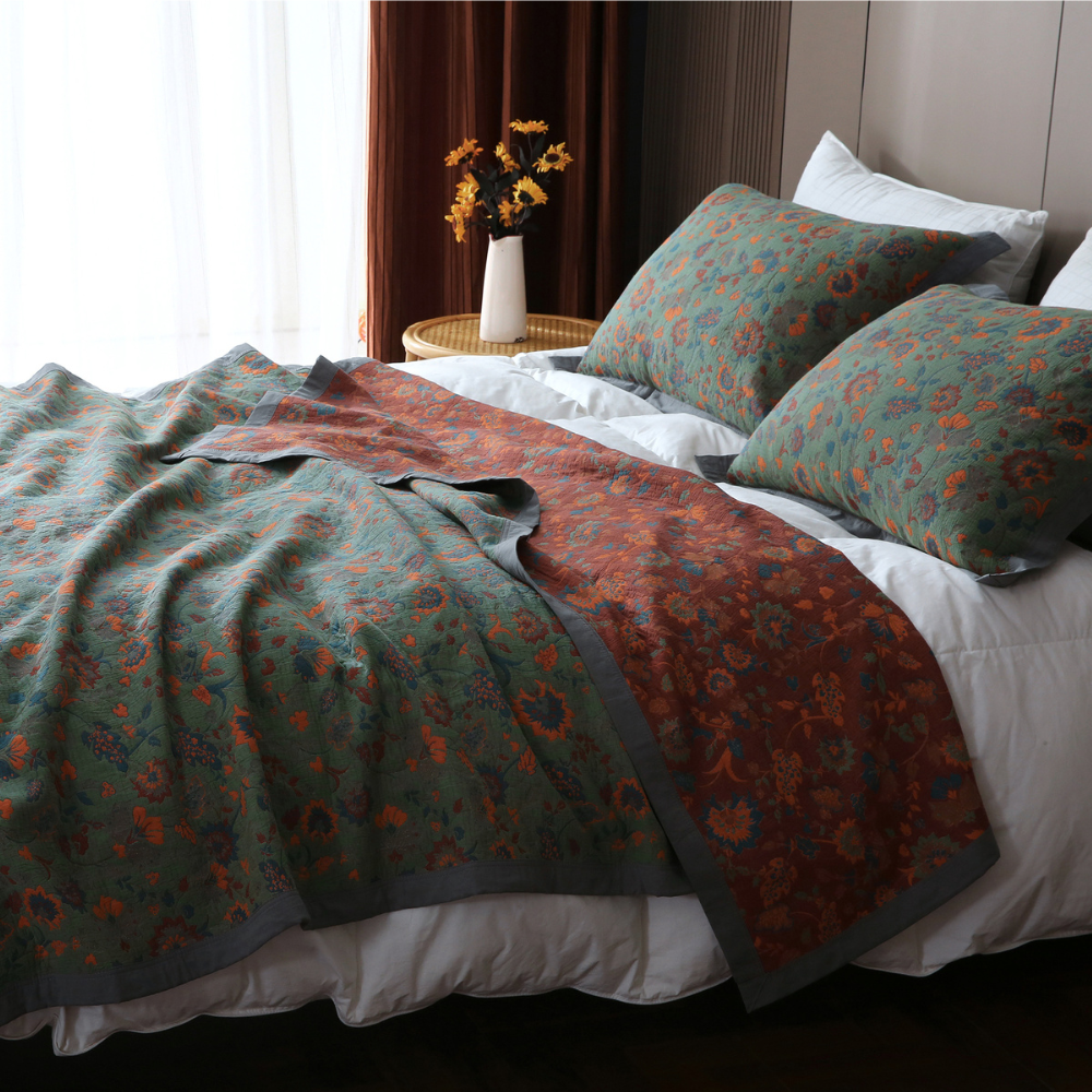 Retro Floral Cotton Quilt with Reversible Embroidered Finish