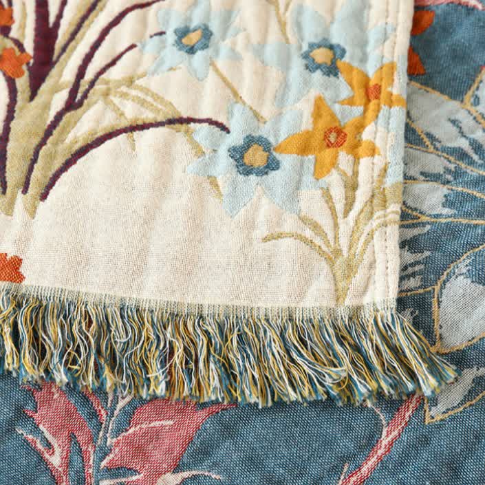 Reversible Cotton Gauze Floral Quilt for Bed and Sofa Layering