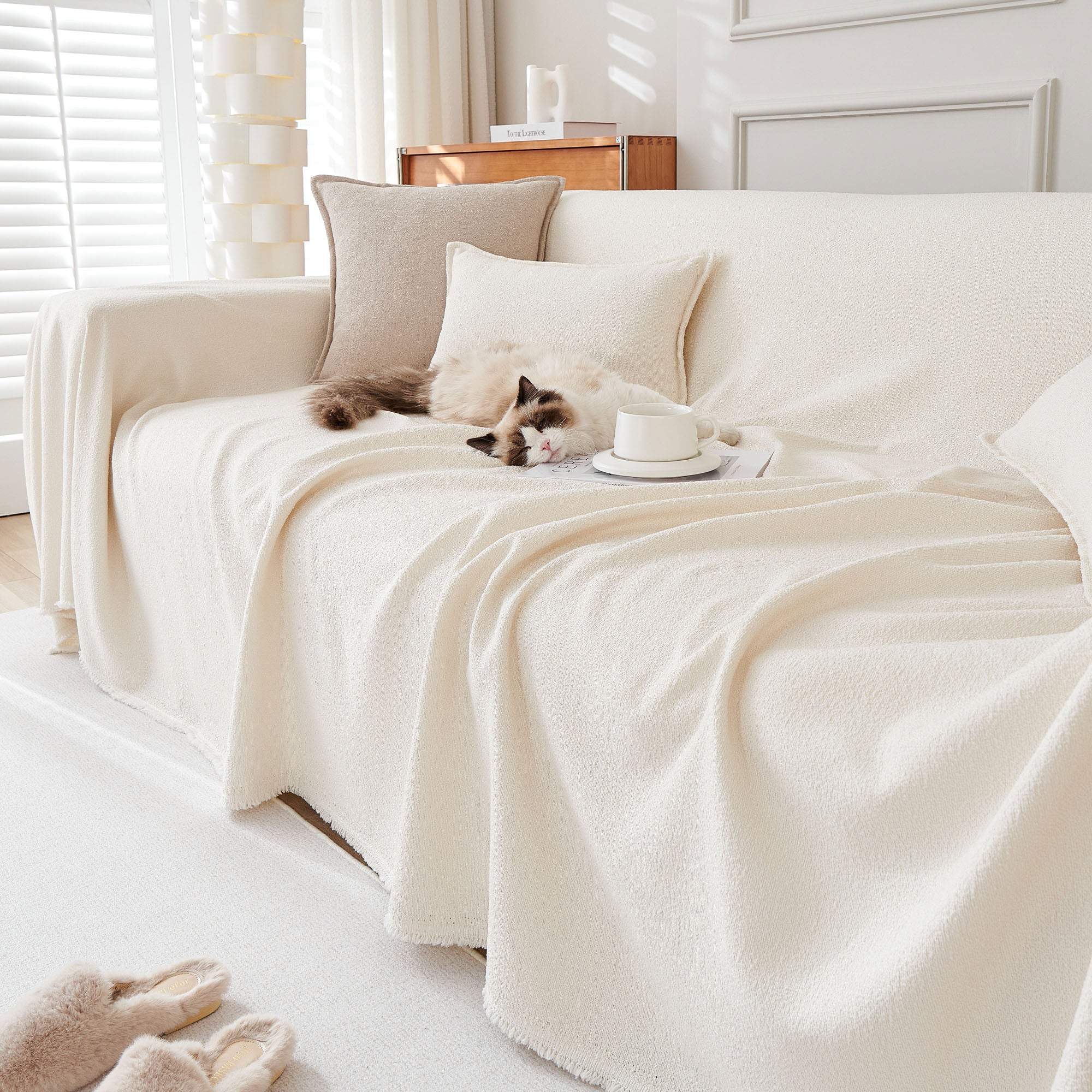 Waterproof Anti Slip AquaLux Sofa Cover for Pet Friendly Homes