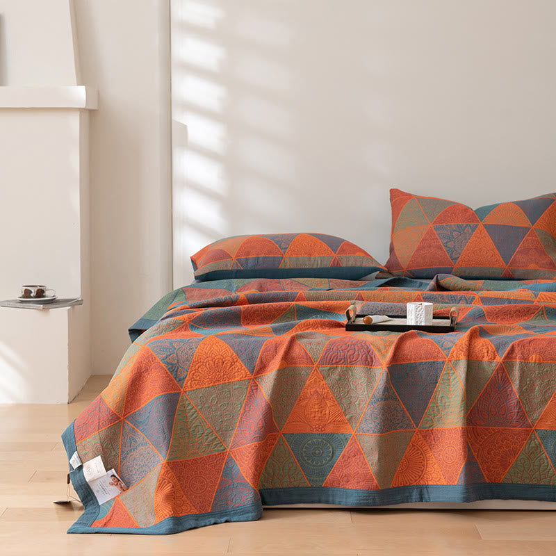 Reversible Triangle Pattern Cotton Quilt for Bed Layering