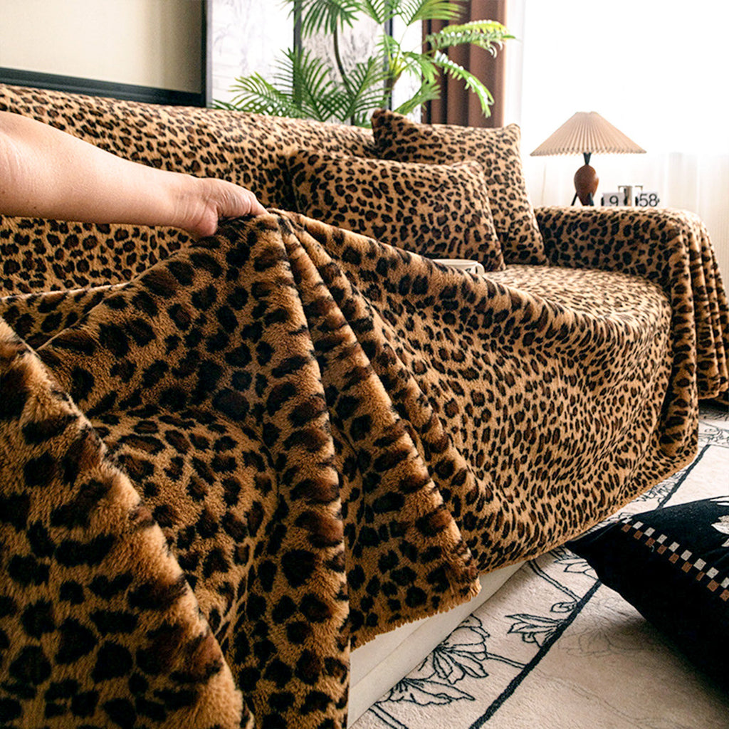Glamour Leopard Plush Scratch Resistant Sofa Cover for Chic Homes