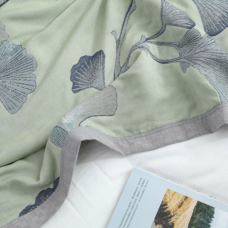 Reversible Ginkgo Leaf Cotton Gauze Quilt for Bed and Sofa Use