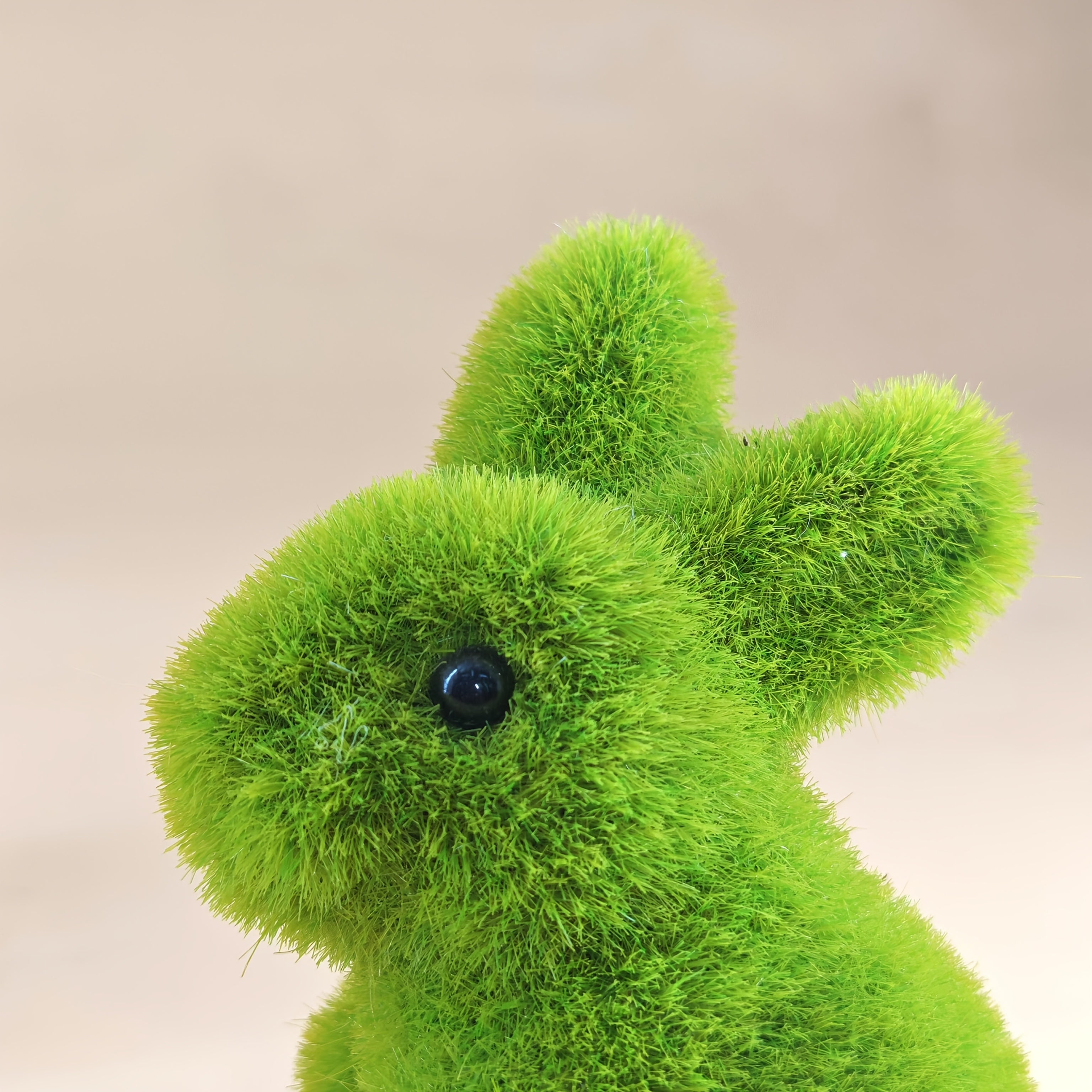 Decorative Moss Bunny Figurine Garden Style Home Decoration