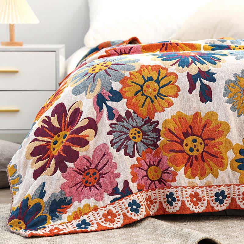 Colorful Floral Cotton Quilt with Reversible Woven Finish