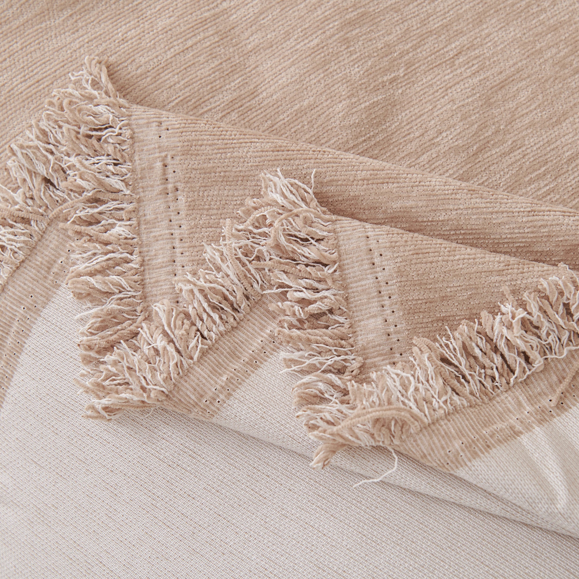 Pure Embrace Geometric Sofa Cover for Quick Modern Style