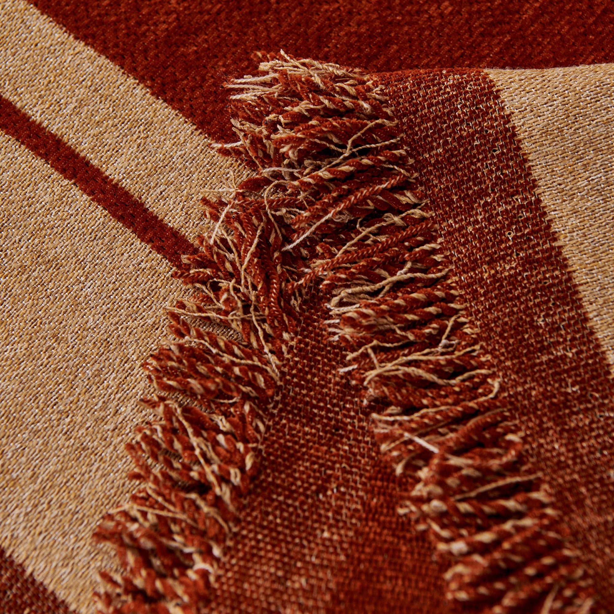 Safari Inspired Anti Pilling Sofa Cover for Bold Modern Living