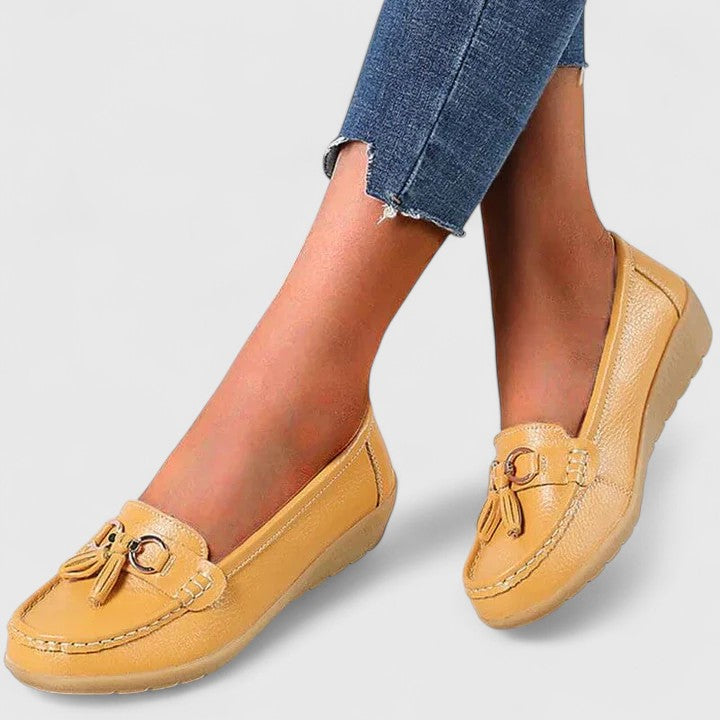 Carminae | Orthopedic Shoes for Women with Adaptive Insoles | Stylish Comfort for All-Day Support