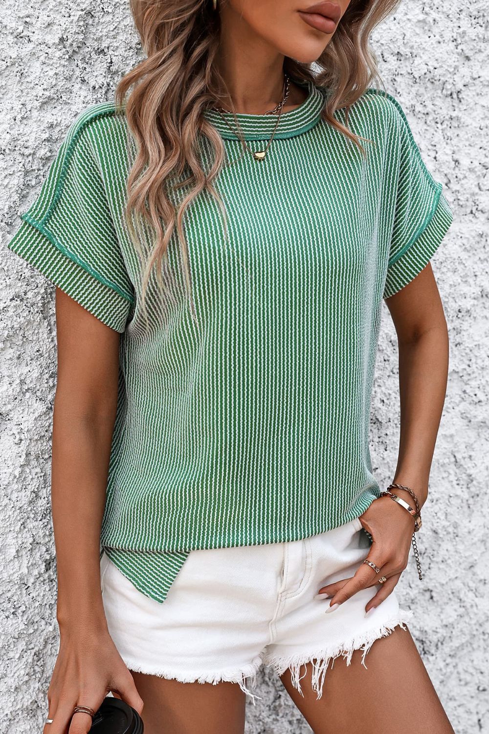 Casual Striped T-Shirt with Ribbed Design | Comfortable Everyday Wear for Effortless Style