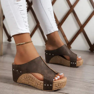 Comfort Steps | Women's Sandals with Cushioned Footbed | Stylish Support for All-Day Comfort
