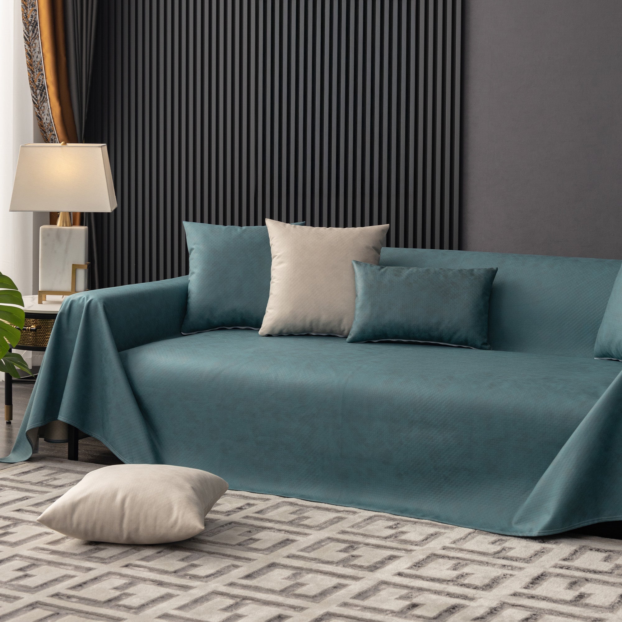 Waterproof Anti Slip Scratch Resistant Sofa Cover for Pet Homes