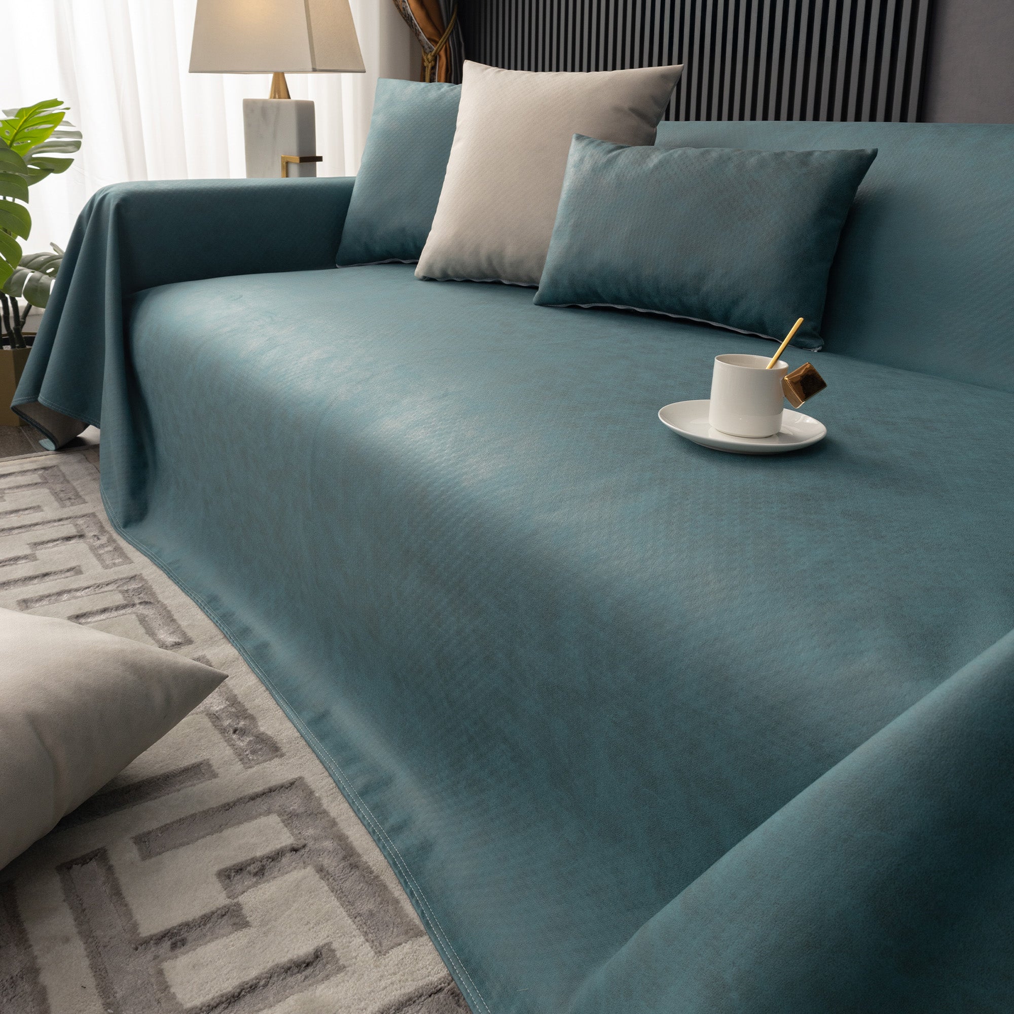 Waterproof Anti Slip Scratch Resistant Sofa Cover for Pet Homes