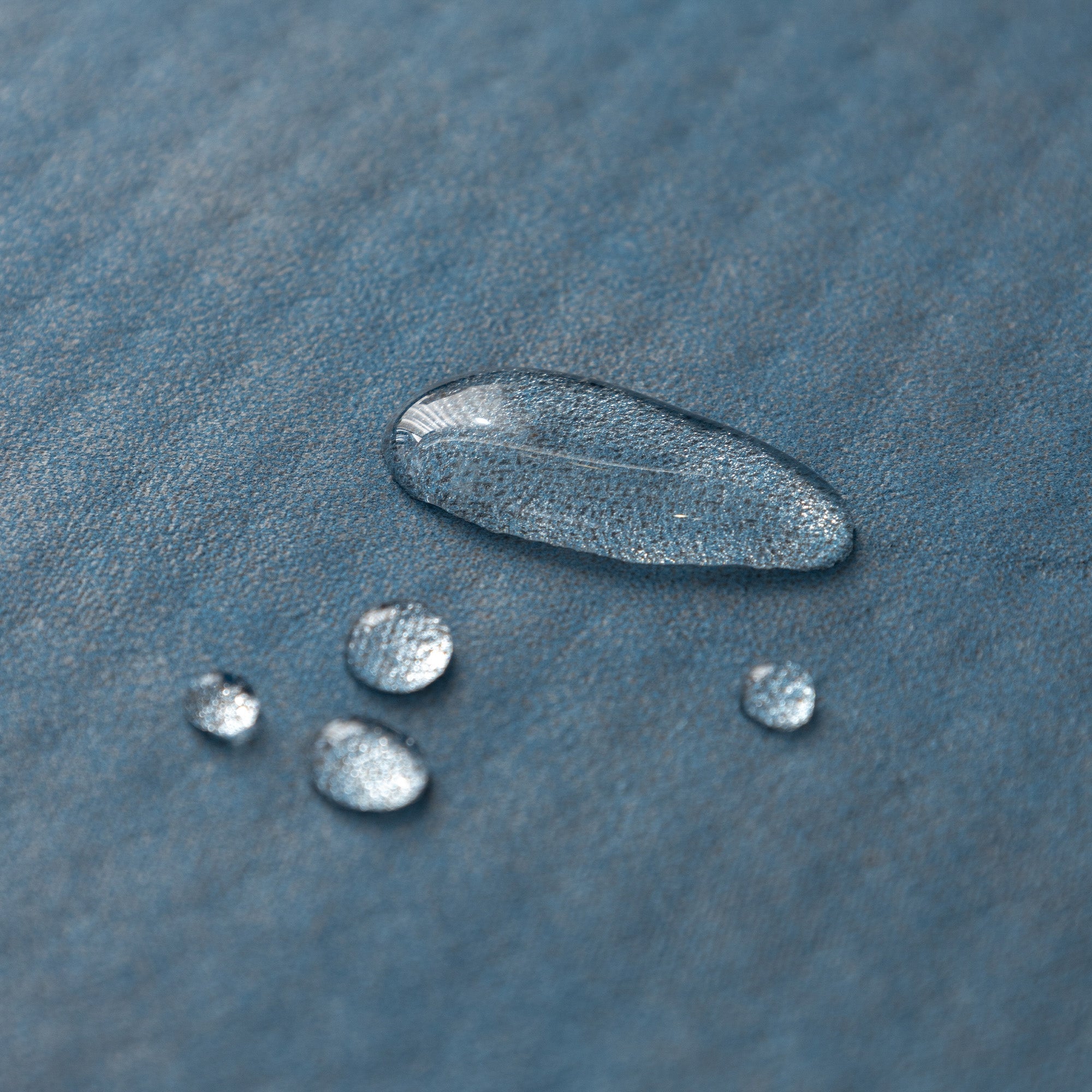 Waterproof Anti Slip Scratch Resistant Sofa Cover for Pet Homes