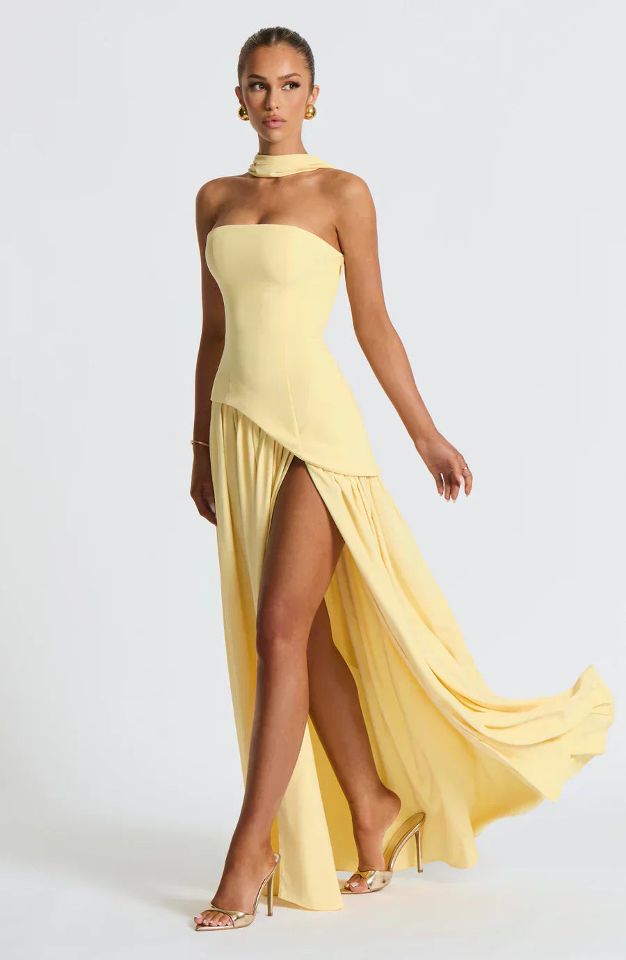 Elegant Asymmetric Maxi Dress | Strapless Design with High Slit for Formal Events