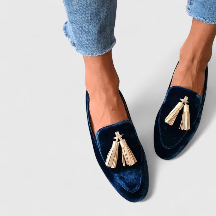 Elegant Black Loafers for Women with Slip-On Design & Tassel Accents | All-Day Comfort for Effortless Style