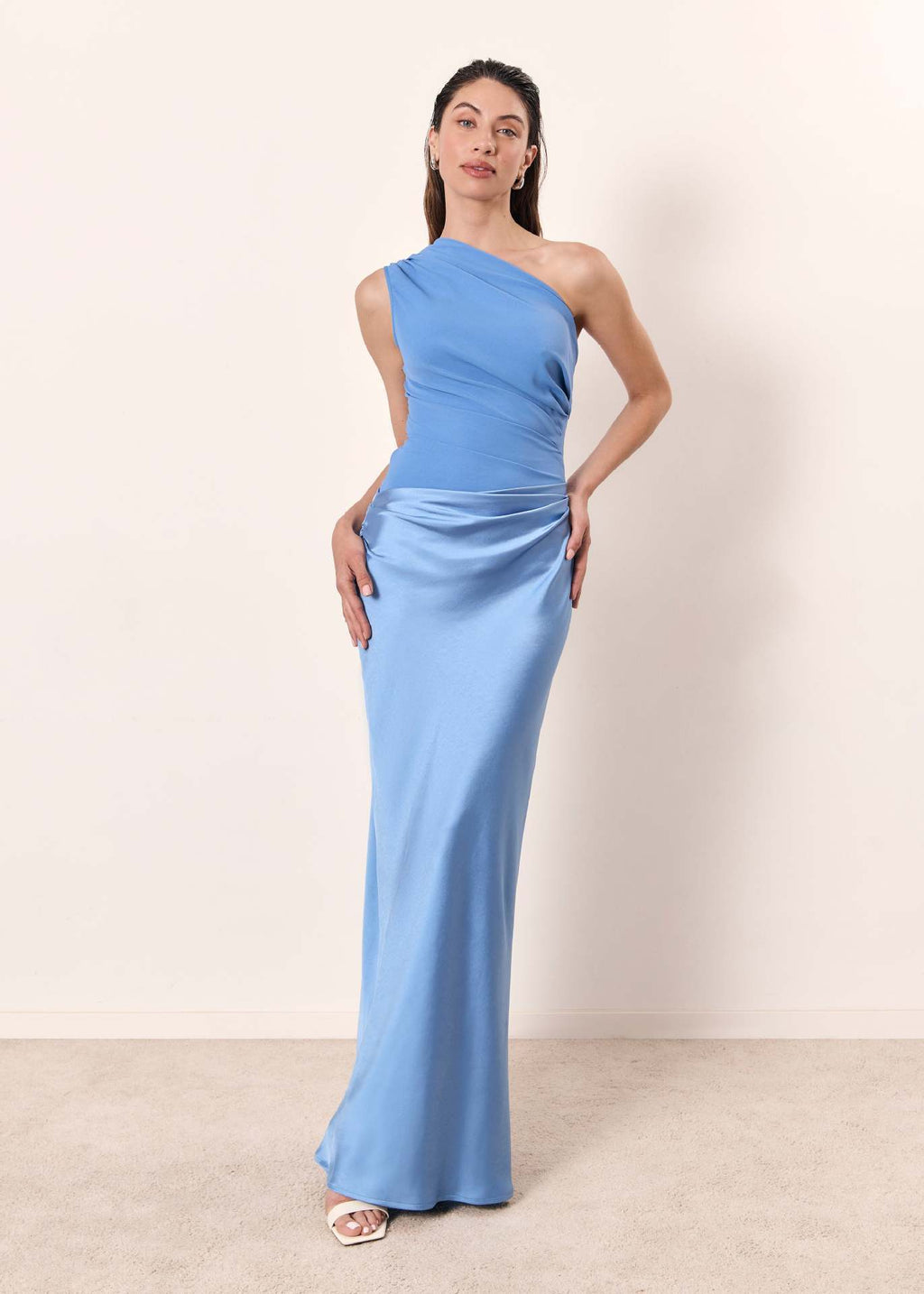 Elegant Evening Gown | One-Shoulder Maxi Dress with Flattering Fit | Perfect for Formal Weddings and Events