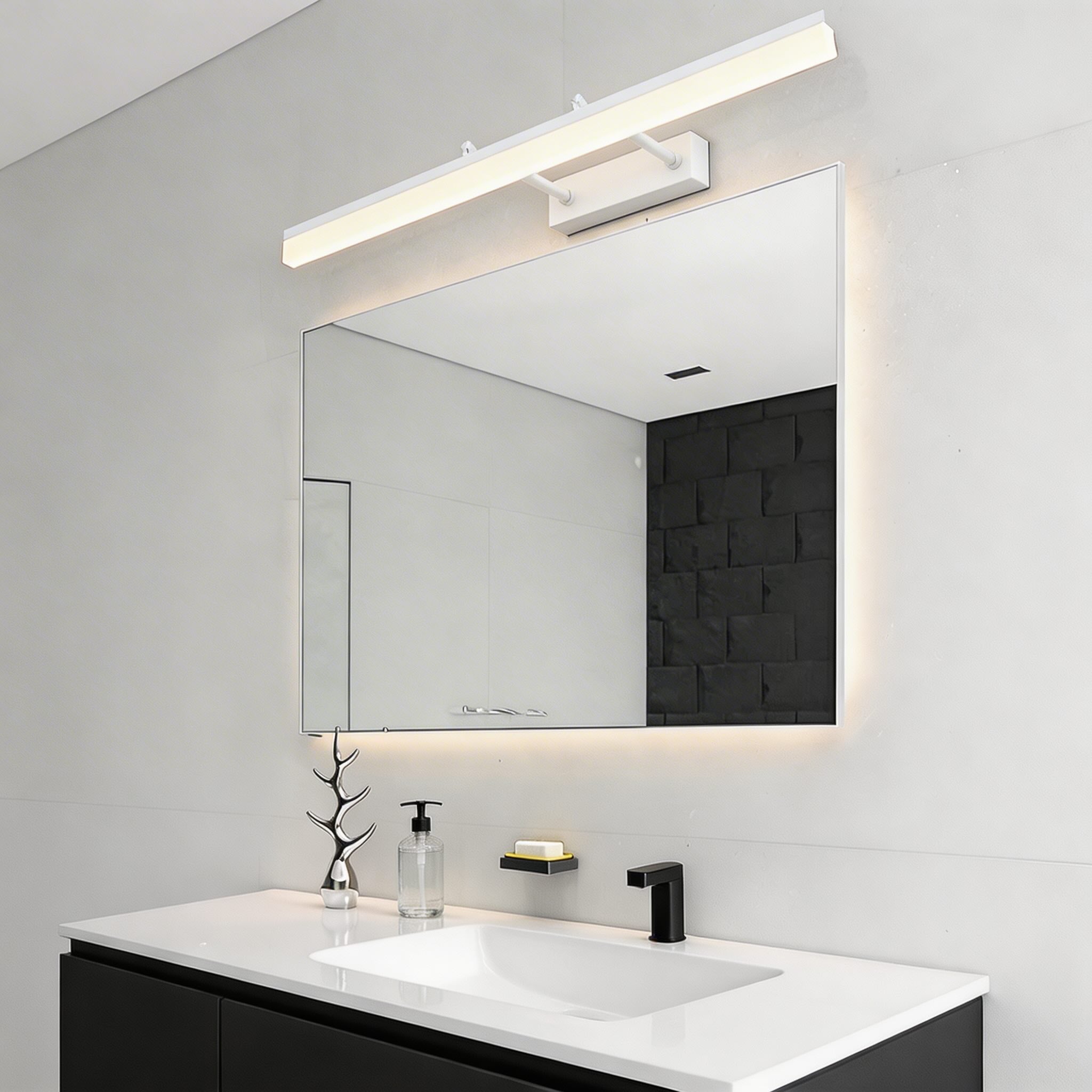Elegant Gold Bathroom Vanity Light Bar with Adjustable Dual-Rod Design for Stylish Illumination