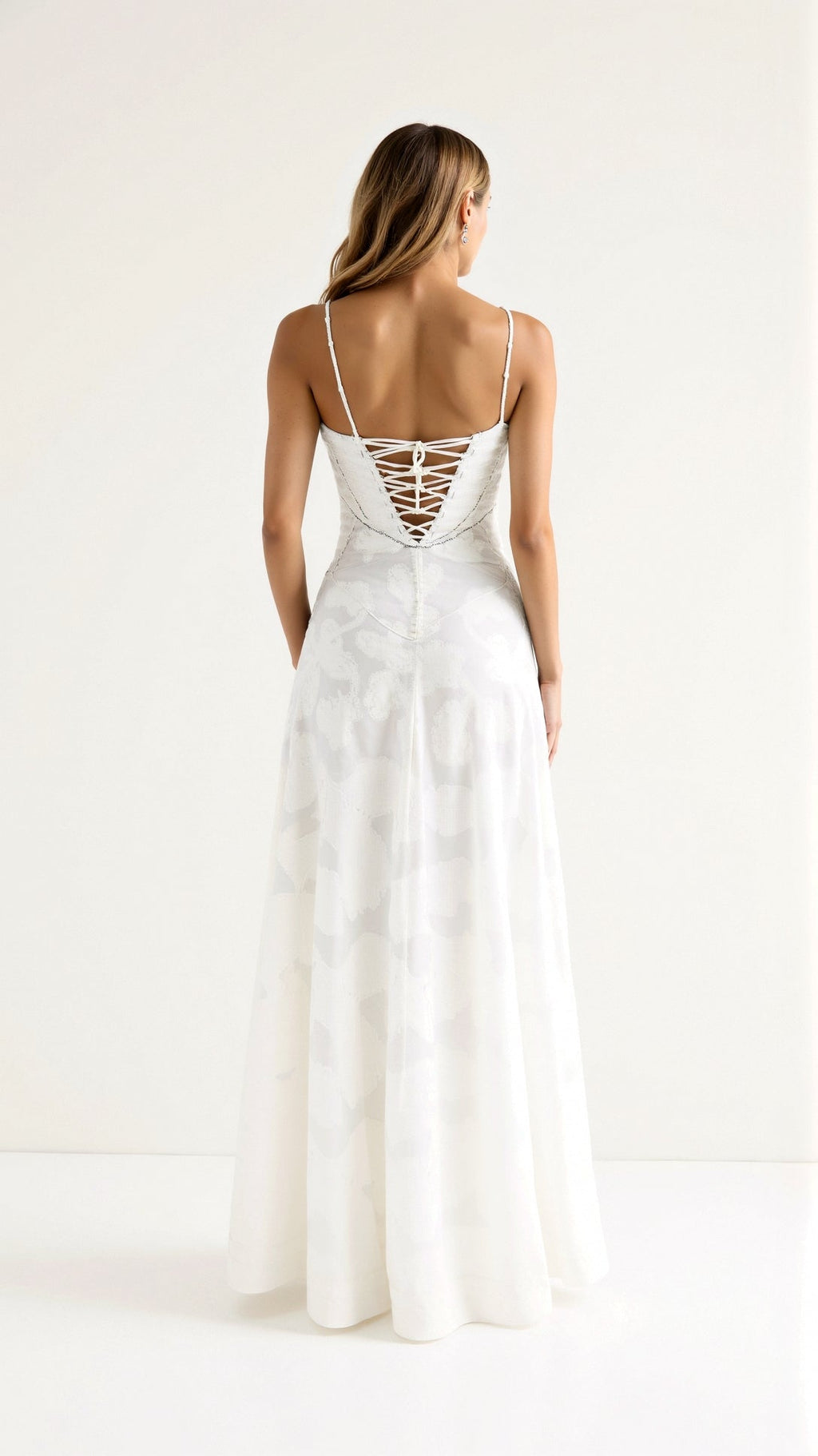 Elegant Maxi Dress | Women's Dress with Bustier Design & Lace Detailing | Flattering Silhouette for Special Occasions