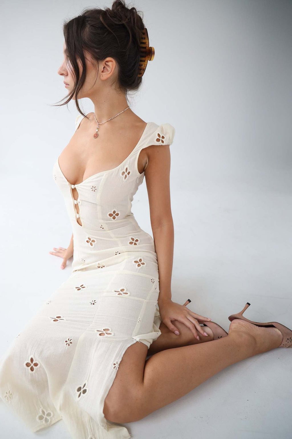 Elegant Mermaid Dress | Women's Dress with Sweetheart Neckline | Flattering Fit for Wedding Guests