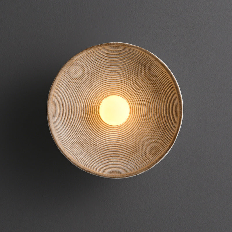 Elegant Minimalist Wall Sconce Light with Soft LED Illumination for Contemporary Spaces