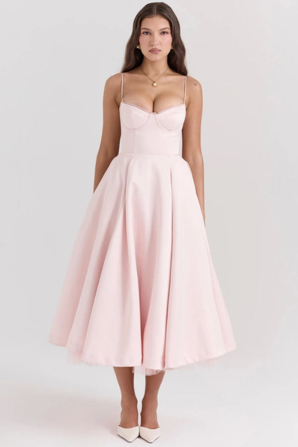 Elegant Satin Cocktail Dress with Lightweight Tulle Skirt for Glamorous Events
