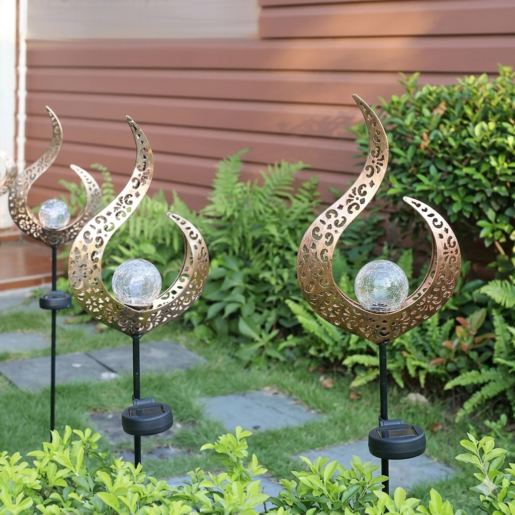 Elegant Solar Garden Light Stake with Cracked Glass Globe | IP65 Waterproof Design for Enchanting Outdoor Illumination