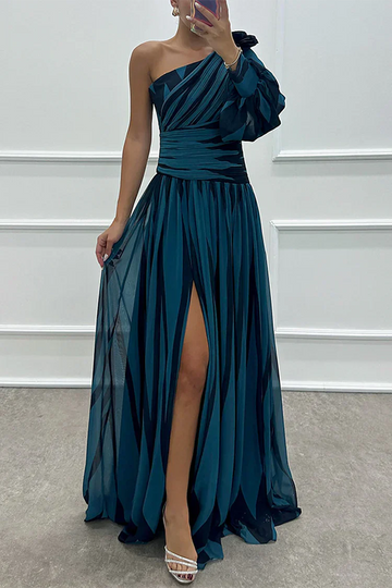 Elegant Striped Maxi Dress | One-Shoulder Design with Flattering Fit for Unforgettable Events