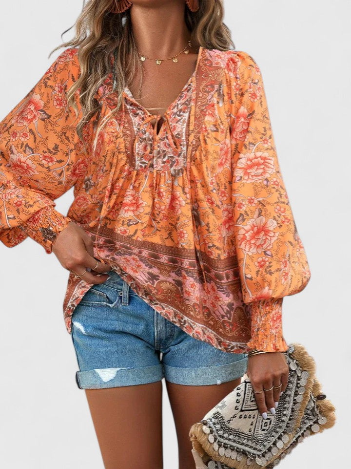 Elegant Women's Top with Timeless Design | Versatile Blouse for Any Occasion