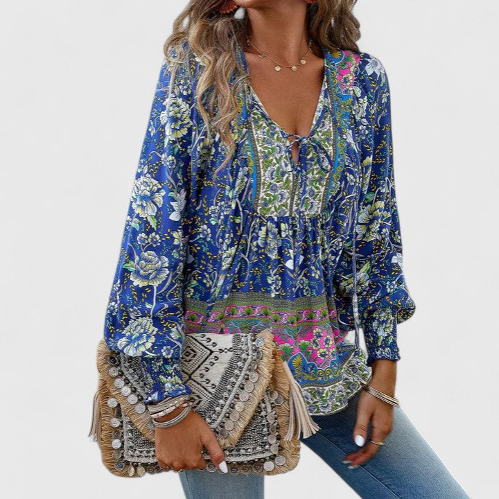 Elegant Women's Top with Timeless Design | Versatile Blouse for Any Occasion