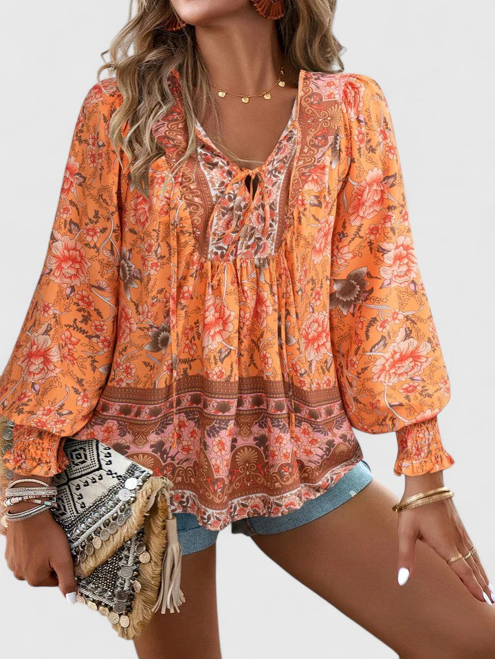Elegant Women's Top with Timeless Design | Versatile Blouse for Any Occasion