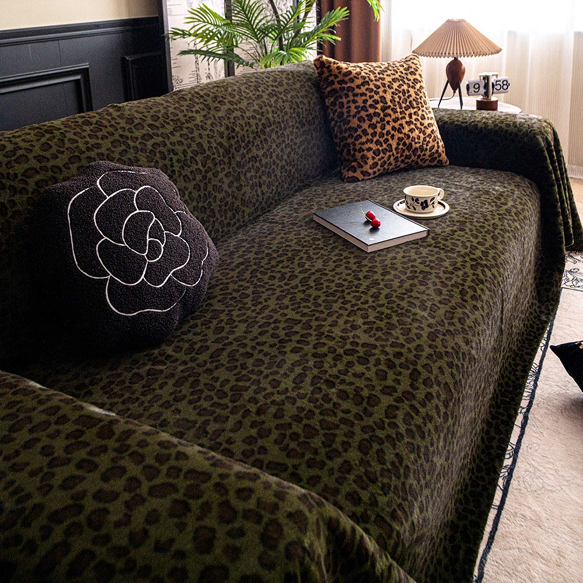 Glamour Leopard Plush Scratch Resistant Sofa Cover for Chic Homes