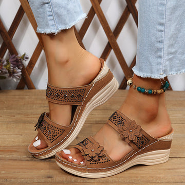 Heath | Women's Slides with Cushioned Comfort & Elegant Floral Design for All-Day Style