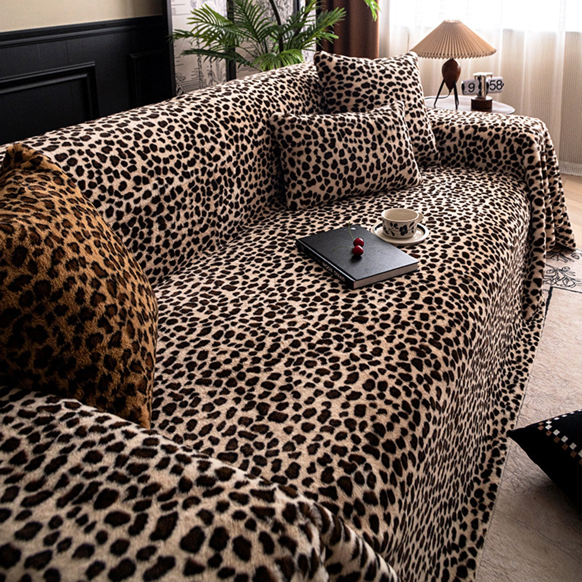 Glamour Leopard Plush Scratch Resistant Sofa Cover for Chic Homes