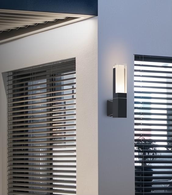Minimalist Outdoor Wall Light with IP65 Waterproof Design | Durable Aluminium for Year-Round Use
