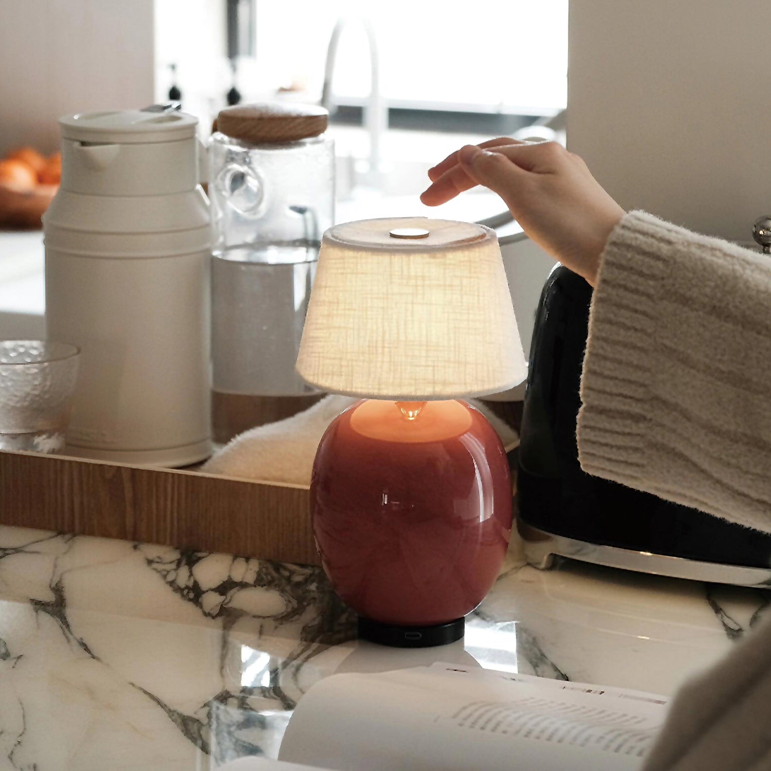 Modern Ceramic Bedside Lamp with Rechargeable Cordless Design | Elegant Nightstand Lighting for Cozy Bedrooms