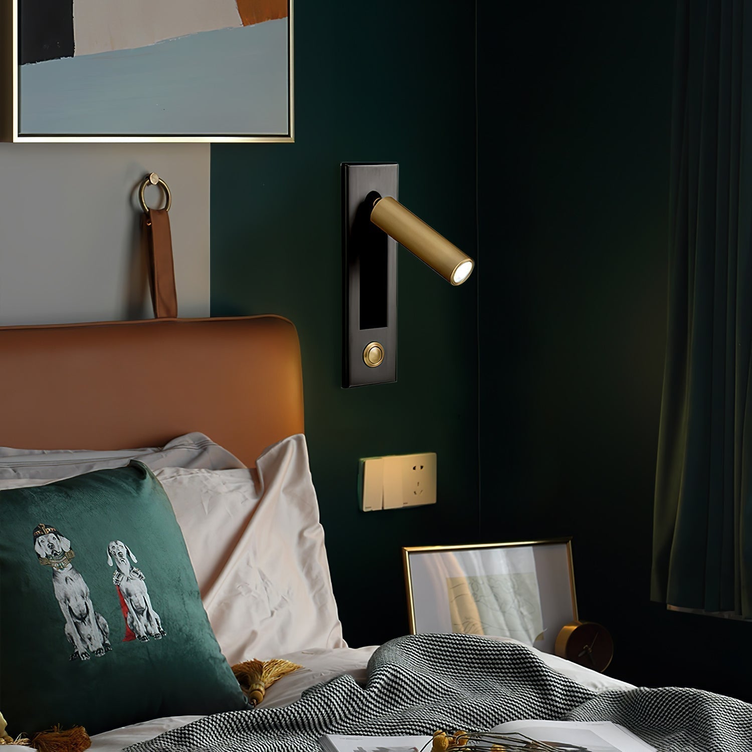 Modern Embedded Bedside Wall Sconce with Adjustable Lighting | Sleek Design for Cozy Ambiance