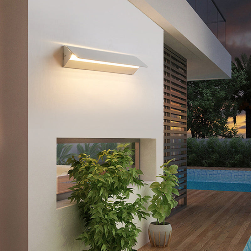 Modern LED Wall Sconce Lighting with Soft White Illumination | Elegant Design for Contemporary Spaces