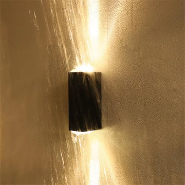 Modern Outdoor Wall Sconce | Rectangular LED Design with IP65 Weatherproof | Durable Illumination for Exterior Spaces
