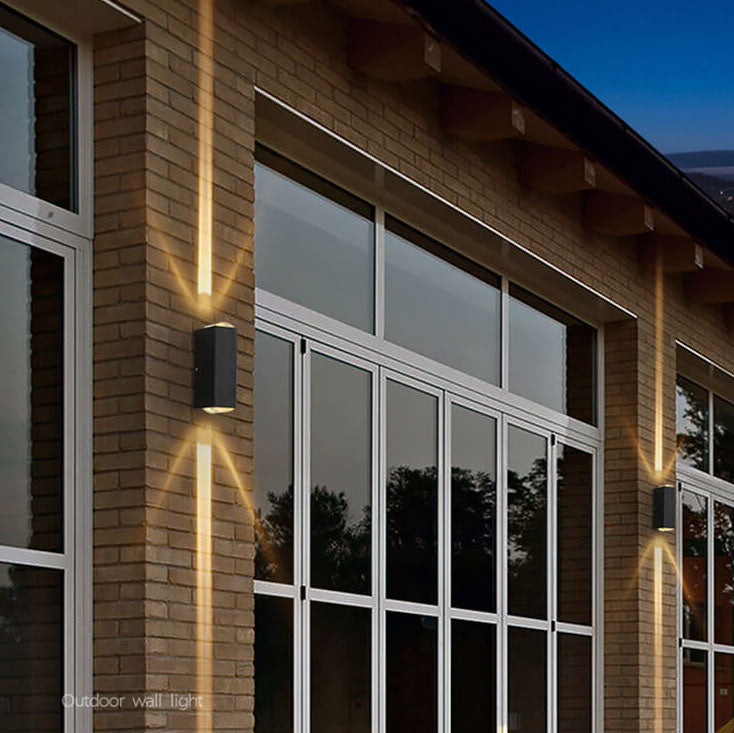 Modern Outdoor Wall Sconce | Rectangular LED Design with IP65 Weatherproof | Durable Illumination for Exterior Spaces
