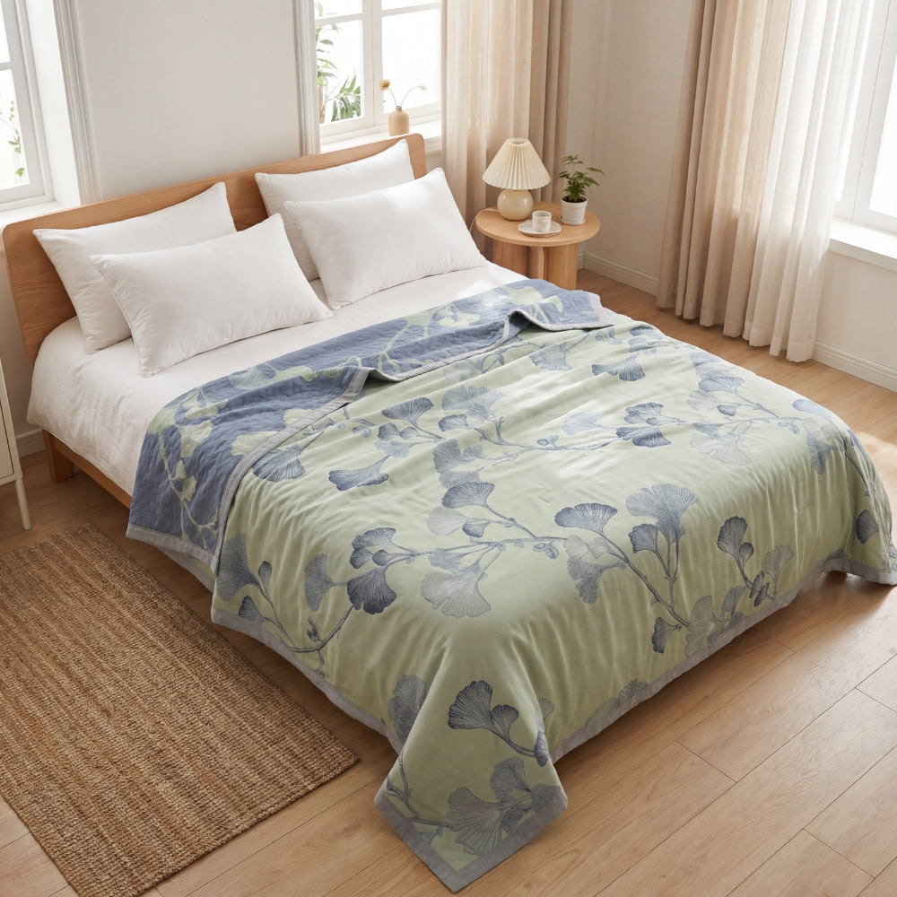 Reversible Ginkgo Leaf Cotton Gauze Quilt for Bed and Sofa Use