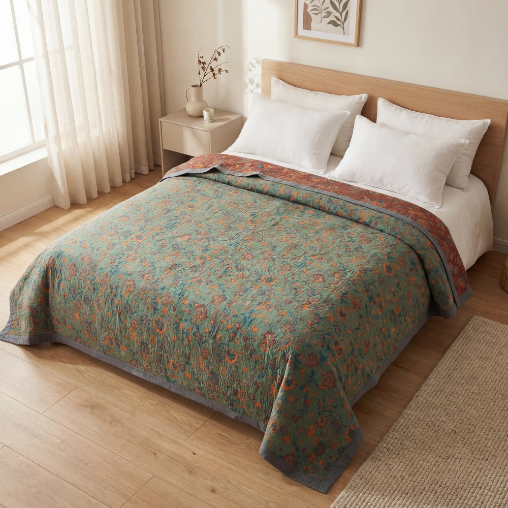 Retro Floral Cotton Quilt with Reversible Embroidered Finish