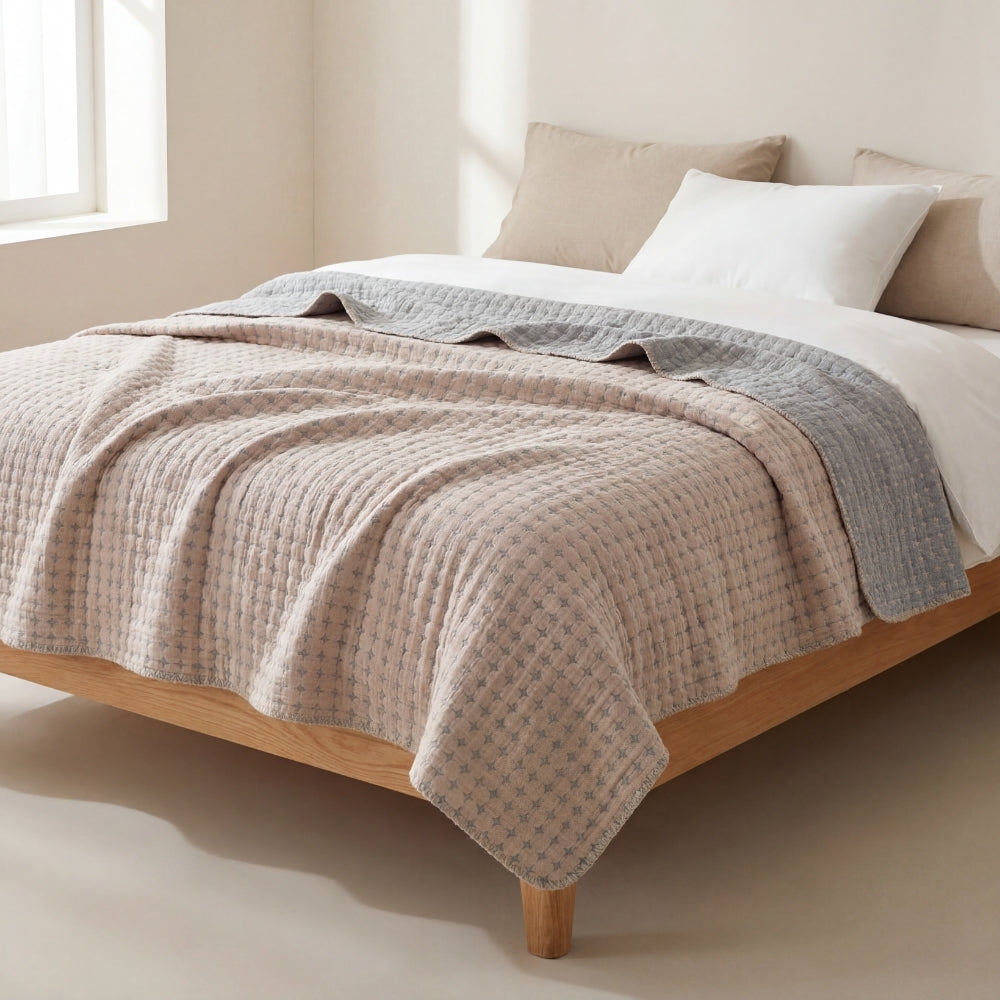 Reversible Matelasse Seersucker Cotton Blanket for Bed Sofa