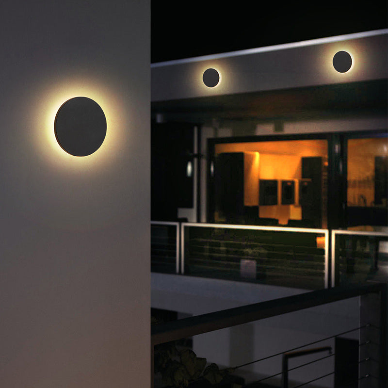 Outdoor Wall Lamp | IP65 Waterproof Design with LED Bulb | Modern Wall Sconce for Versatile Indoor and Outdoor Lighting