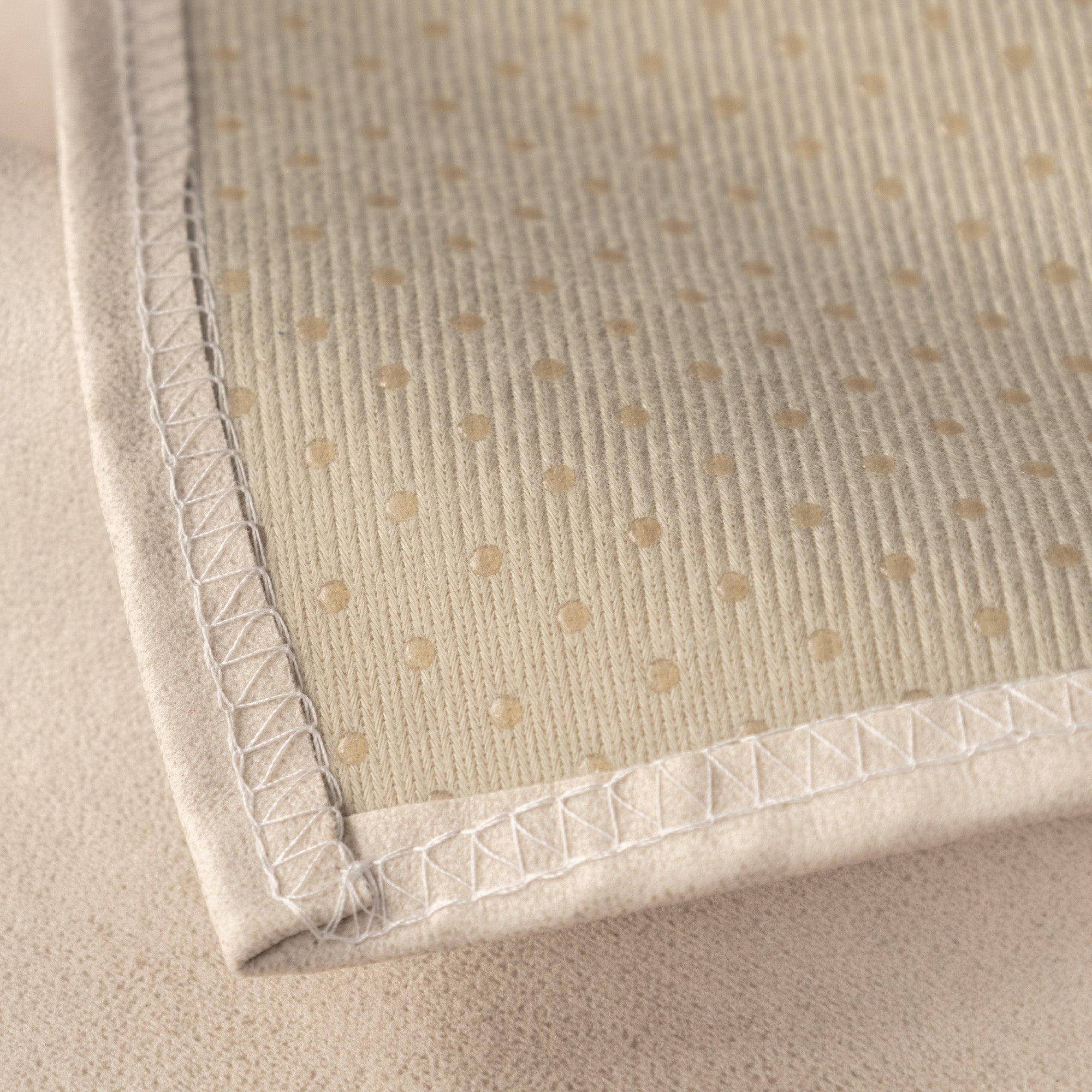 Waterproof Anti Slip Scratch Resistant Sofa Cover for Pet Homes