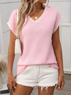 Stylish Contrast Trim | Women's Top with V-Neck & Moderate Stretch | Comfortable Blouse for Everyday Wear