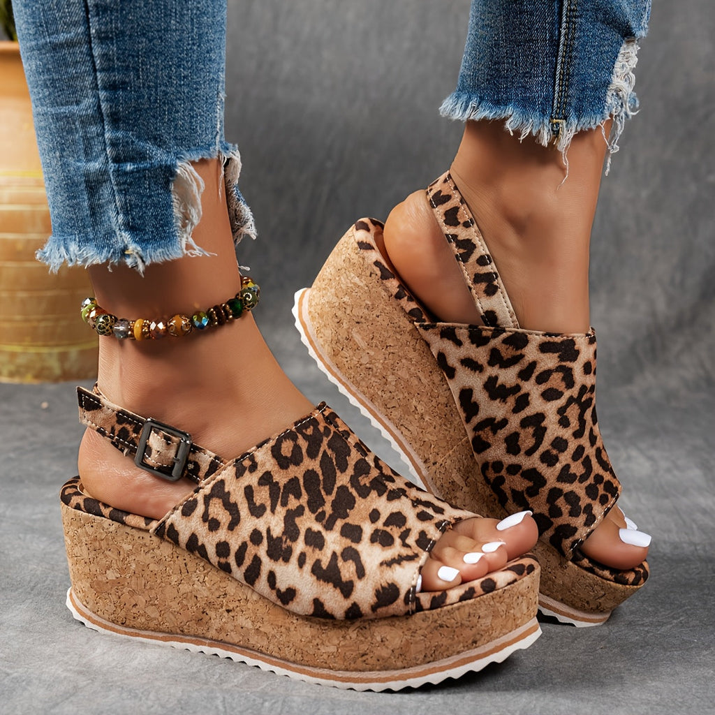 Terra | Women's Platform Sandals with Adjustable Buckle for All-Day Comfort
