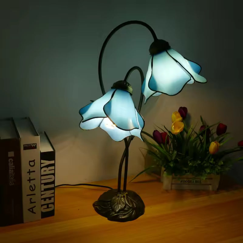 Tiffany-Style Table Lamp with Vintage Resin Base for Elegant Ambiance