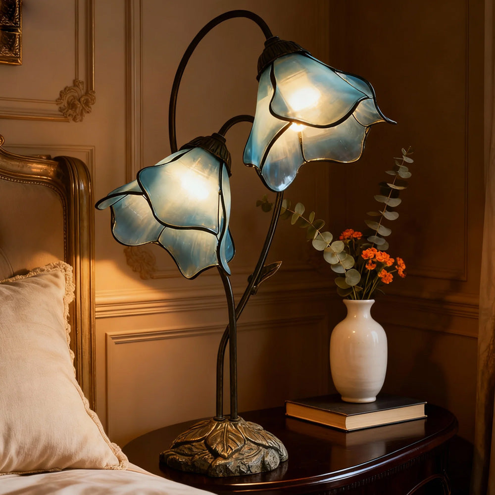 Tiffany-Style Table Lamp with Vintage Resin Base for Elegant Ambiance
