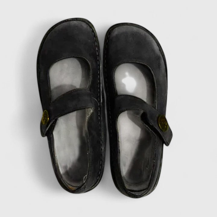 Violetta | Orthopedic Shoes for Women with Adjustable Strap & Comfortable Insole | Classic Style for All-Day Support